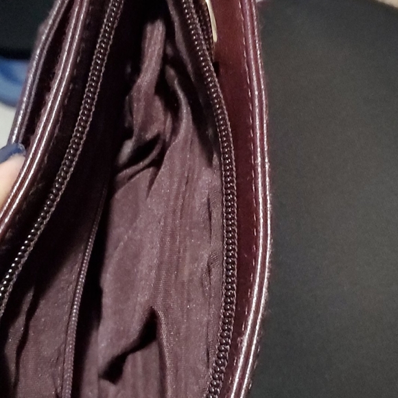 AIGNER Women Burgundy Bag /Aigner bag - Picture 5 of 6